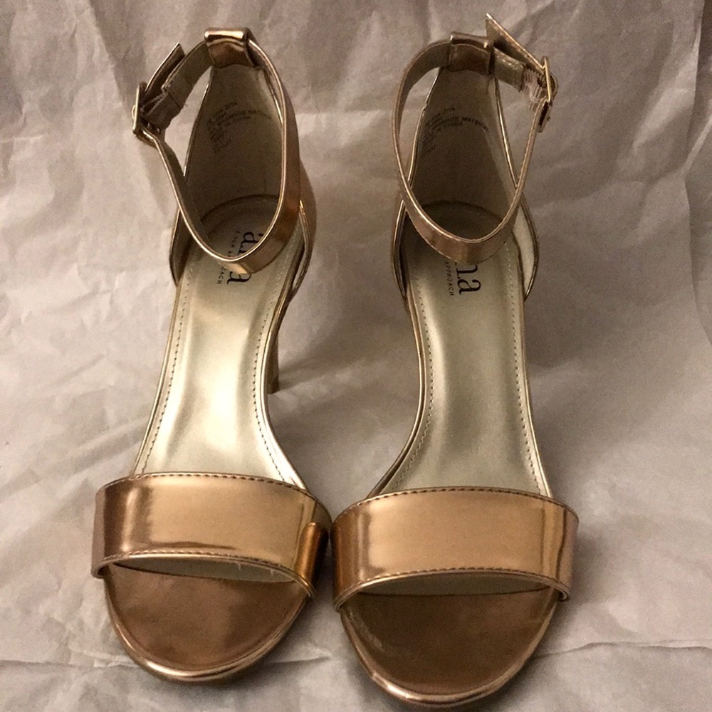 Metallic heels